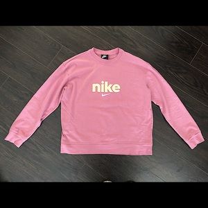 Nike crew neck pullover sweatshirt